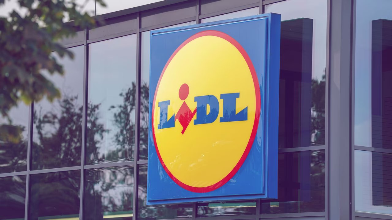 Sorge jetzt für Ordnung mit dem Schuhregal von Lidl.