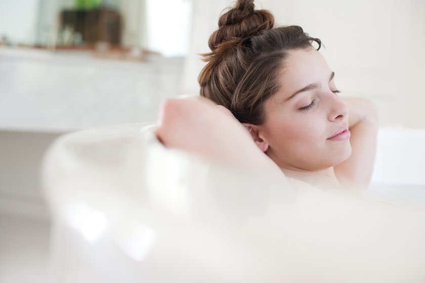Wehen fördern: Badewanne